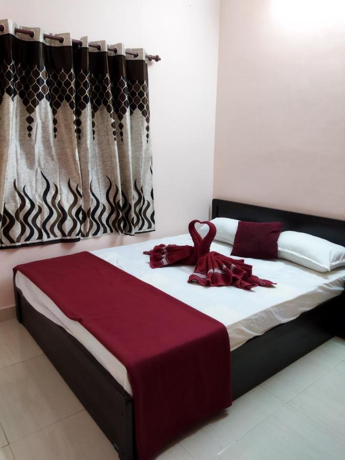 Aashritha Wedding Stay Tiruchirappalli Exterior photo